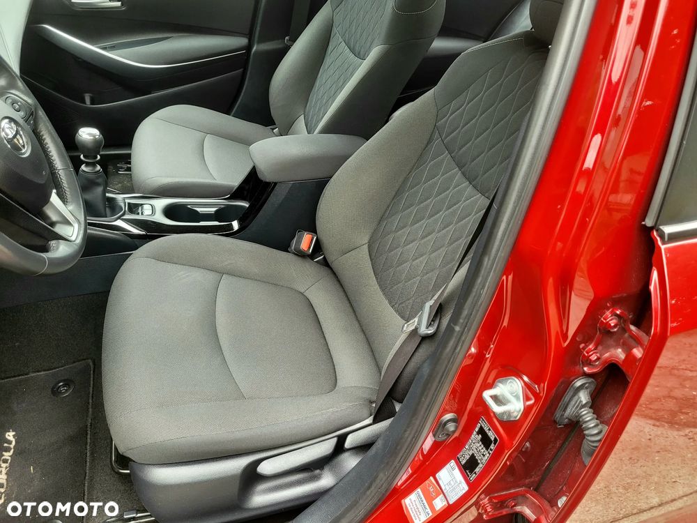 Toyota Corolla 1.6 Comfort - 22