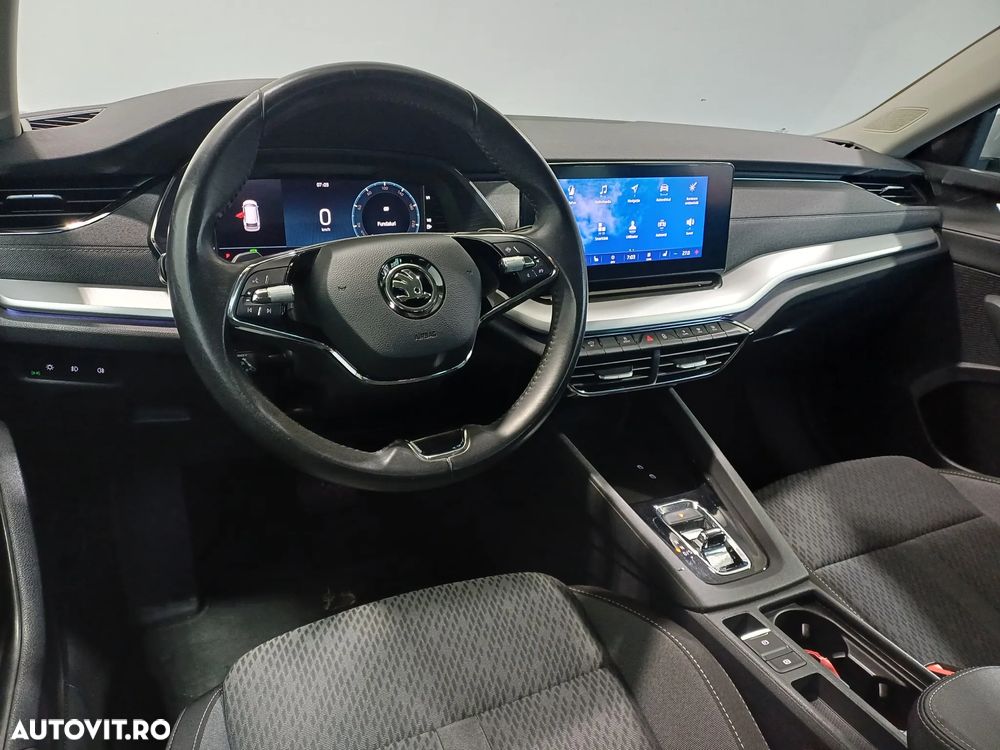 Skoda Octavia 2.0 TDI DSG Style - 7