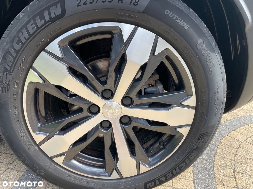 Peugeot 3008 BlueHDi 130 Stop & Start EAT8 Allure - 12