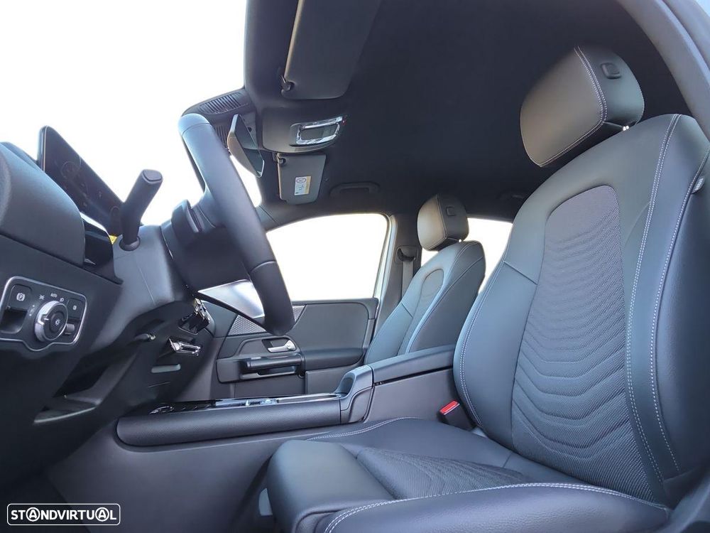 Mercedes-Benz B 180 d - 12