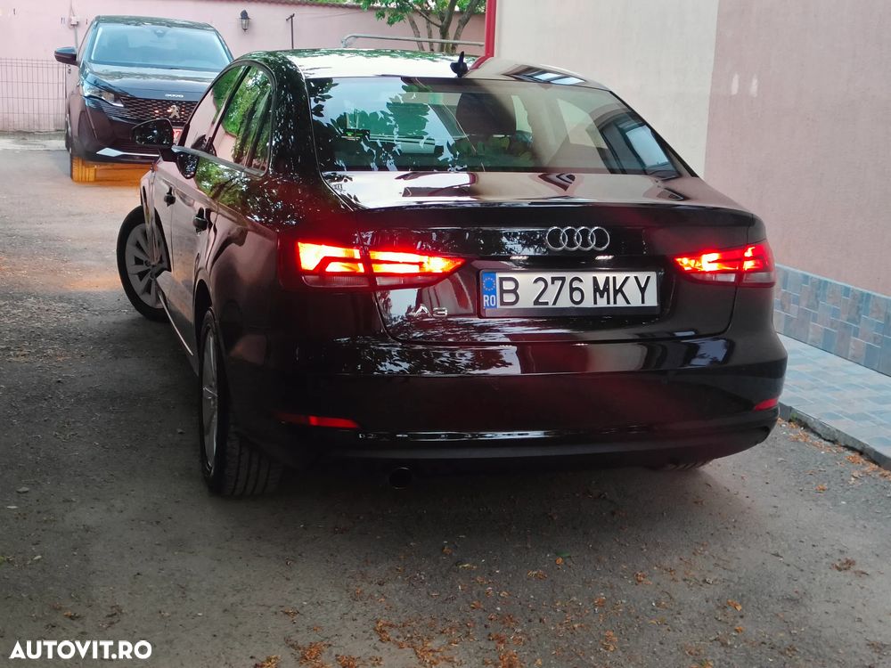 Audi A3 Limuzina 1.6 TDI S tronic - 2