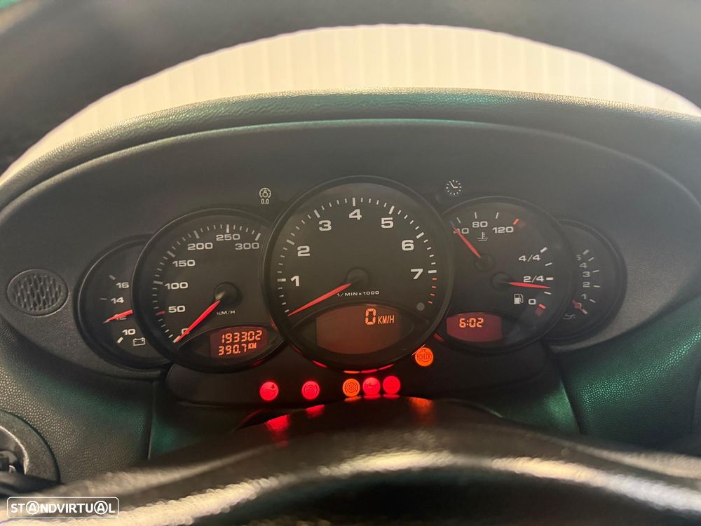 Porsche 911 (996) - 3