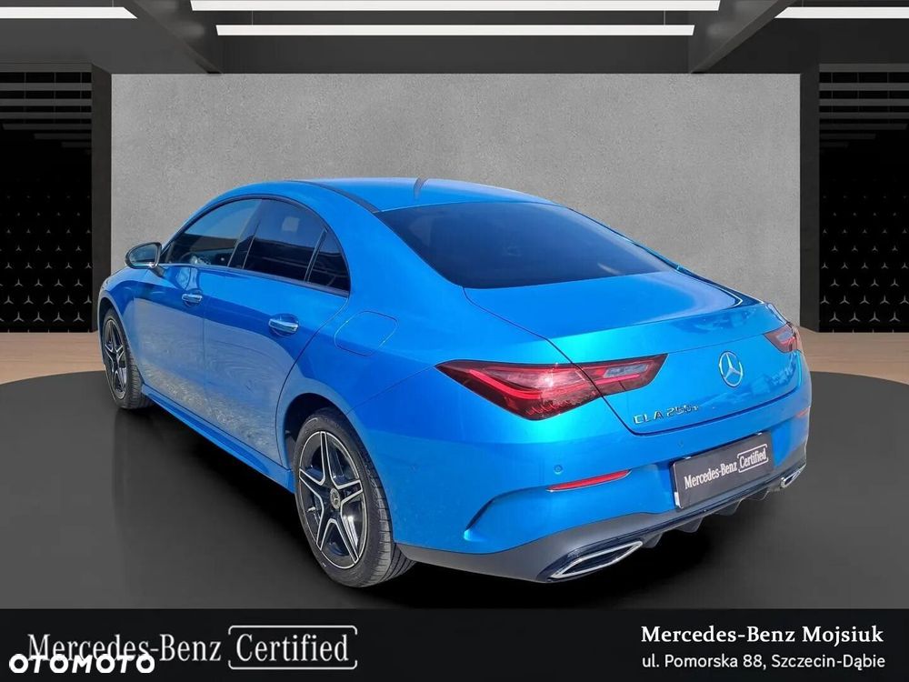 Mercedes-Benz CLA - 5