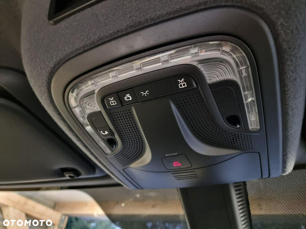 Mercedes-Benz Sprinter - 26