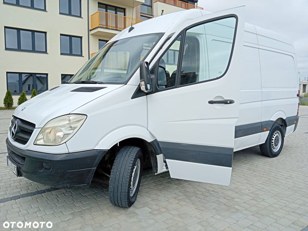 Mercedes-Benz Sprinter - 7