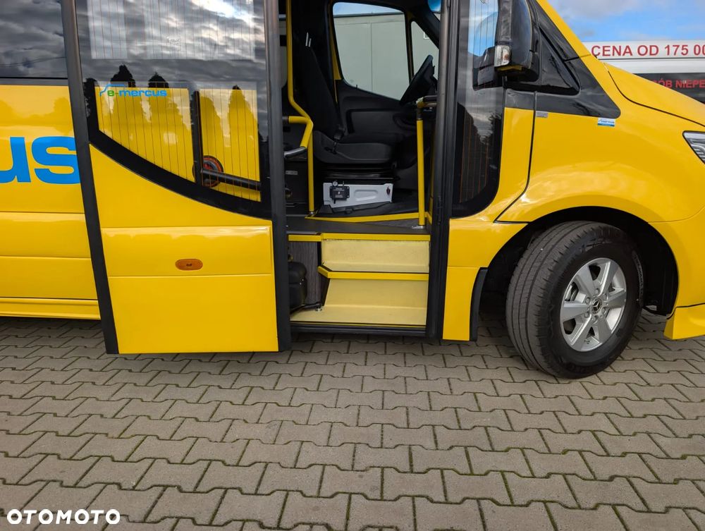 Mercedes-Benz eSprinter - 23