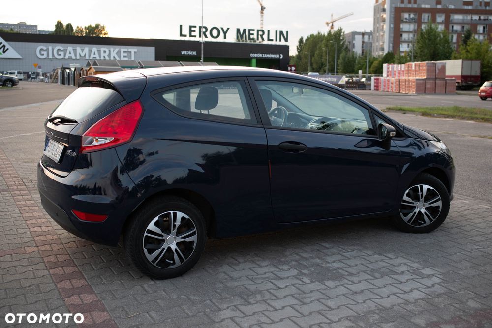 Ford Fiesta 1.4 TDCi Ambiente - 13