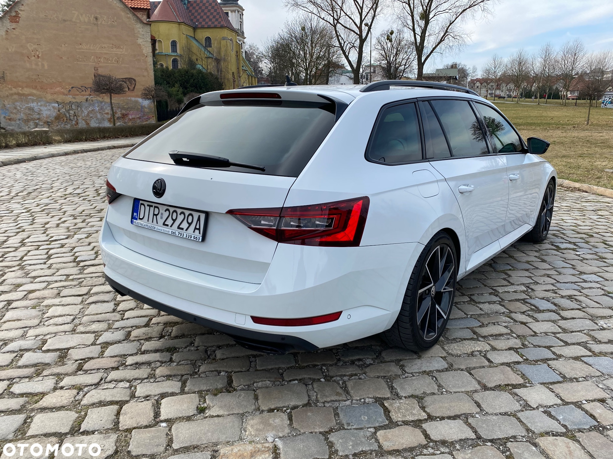 Skoda Superb Combi 2.0 TSI 4x4 DSG Style - 5