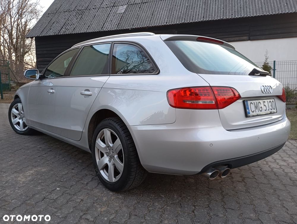 Audi A4 Avant - 5