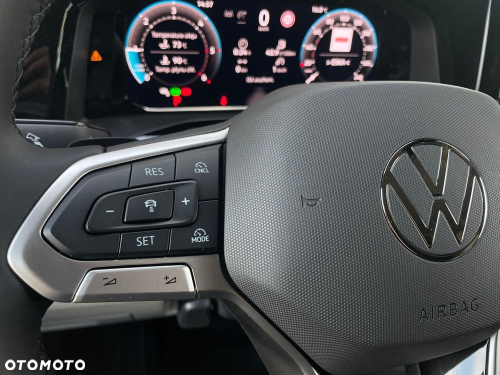 Volkswagen california Nowa California Coast silnik: 2,0 l TDI SCR 150 KM / skrzynia biegów: 7-biegowa DSG rozstaw osi: 3124 mm - 13
