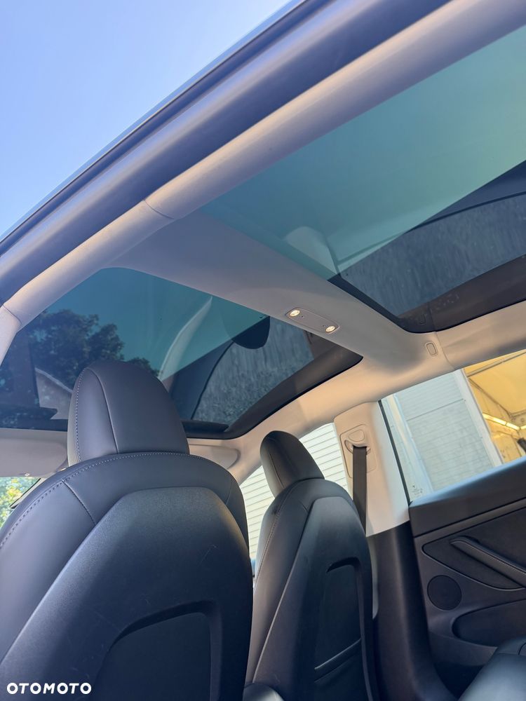 Tesla Model 3 Langstreckenbatterie Allradantrieb Dual Motor Performance - 23