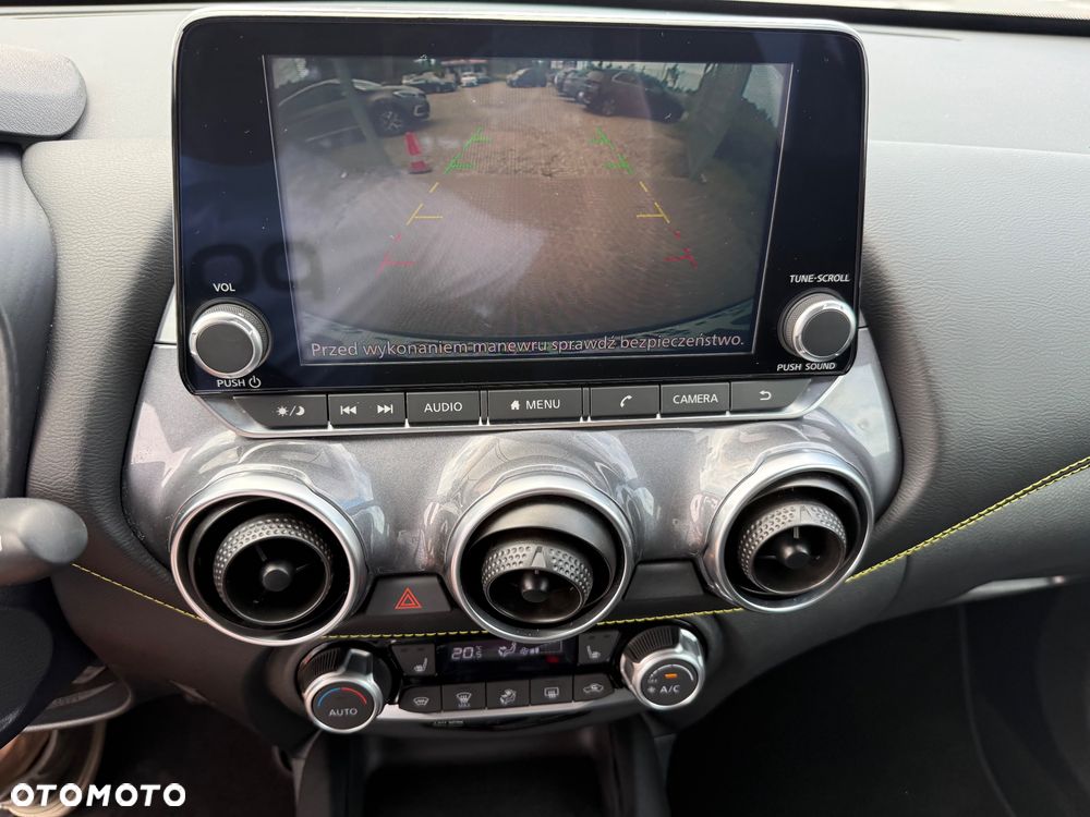 Nissan Juke 1.0 DIG-T Kiiro - 15