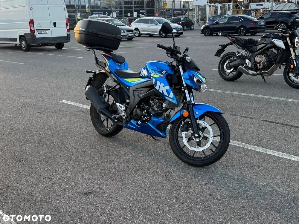 Suzuki GSX - 10