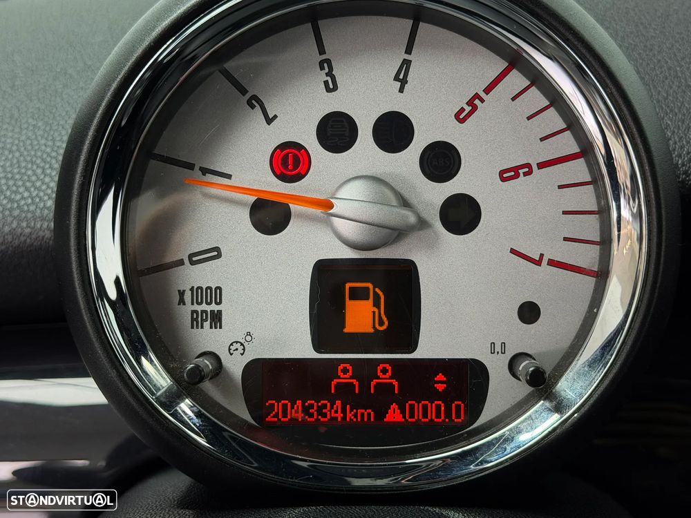 MINI 3 Portas Cooper D - 14