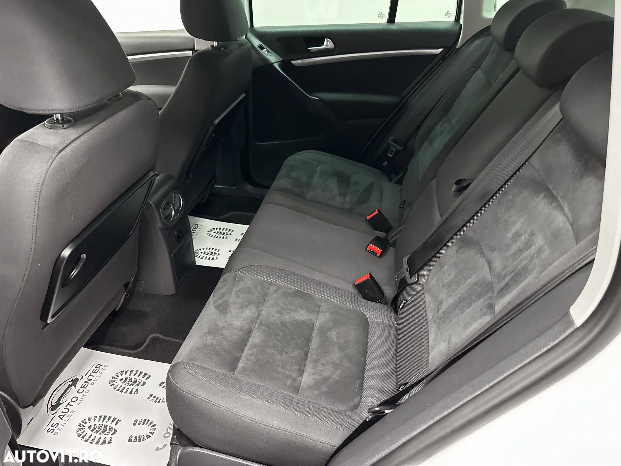 Volkswagen Tiguan 1.4 TSI 4Motion Sport & Style - 16
