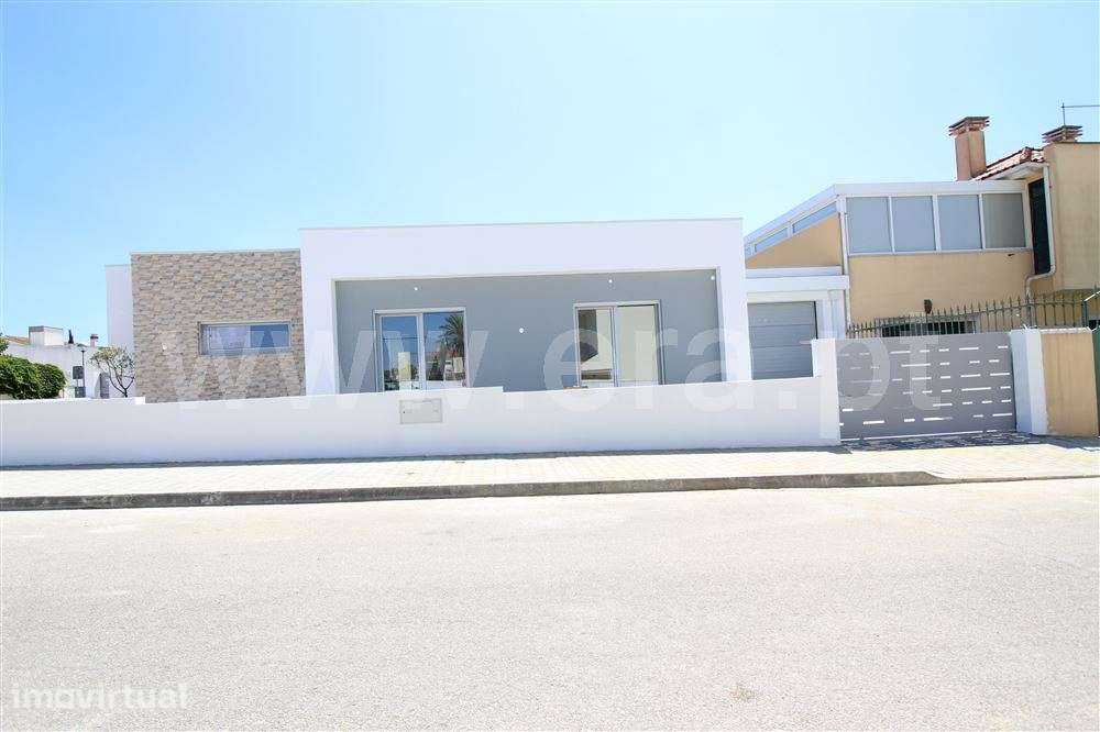 Moradia Isolada 4 quartos, Venda - Grande imagem: 2/13