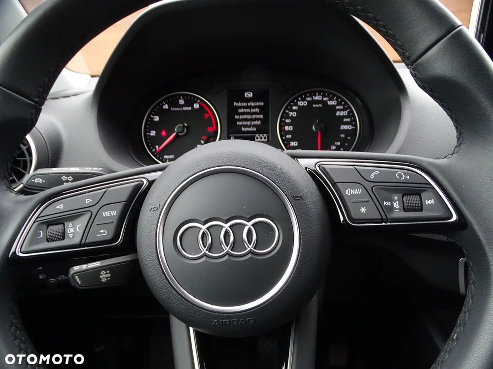Audi Q2 35 TFSI Advanced S tronic - 17