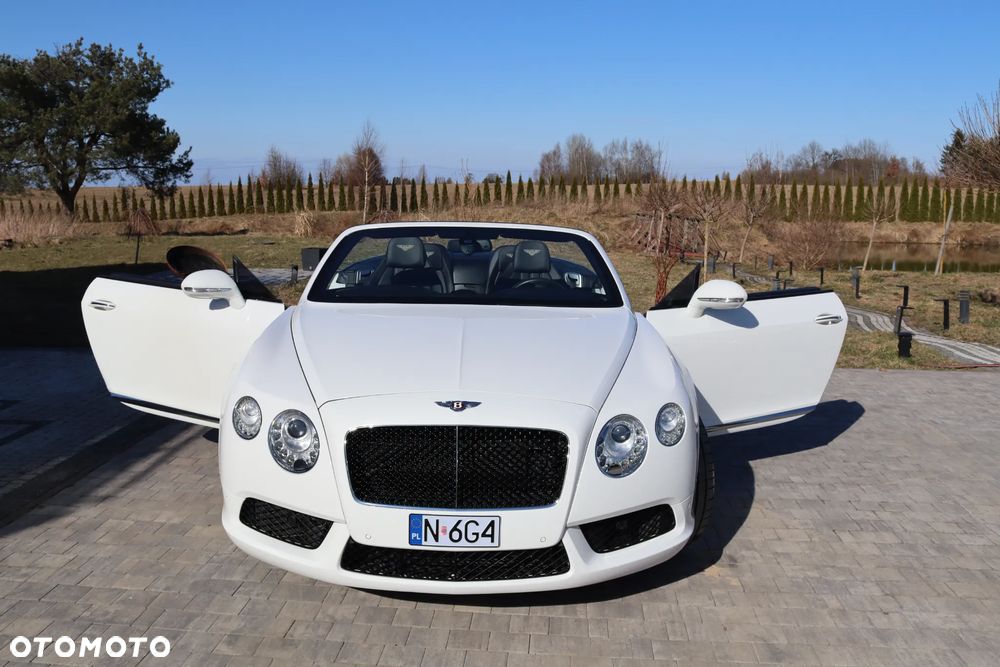 Bentley Continental GT - 5