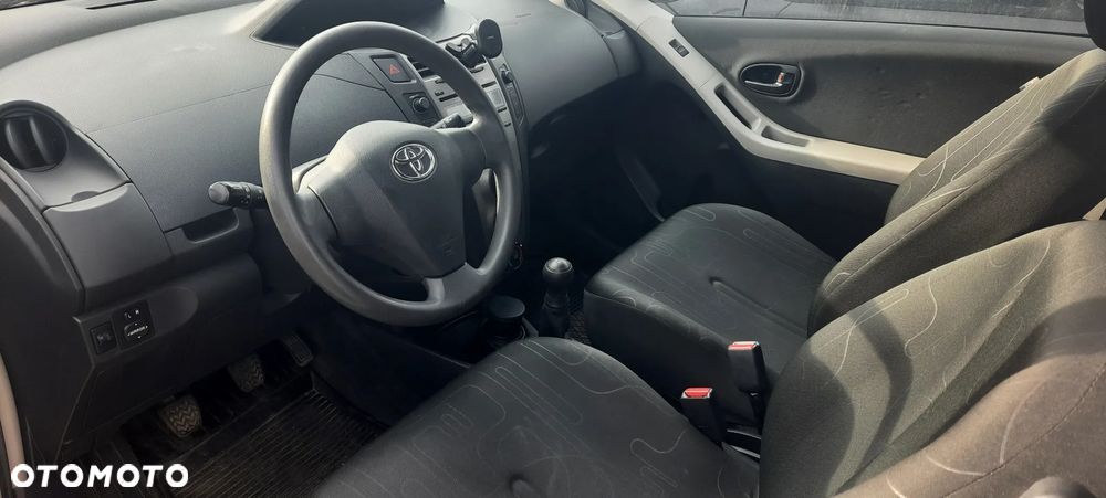 Toyota Yaris 1.0 VVT-i Luna - 6