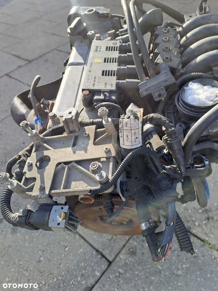 Fiat Grande Punto Evo 1.4 8V silnik kompletny kod 350A1000 - 4