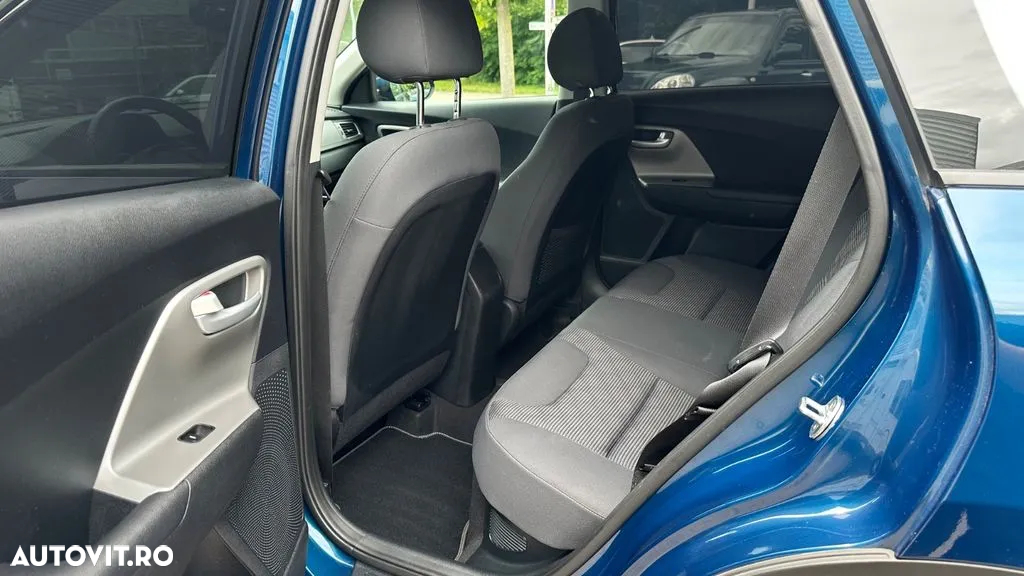Kia Niro 1.6 GDI 2WD Aut. Edition 7 - 10