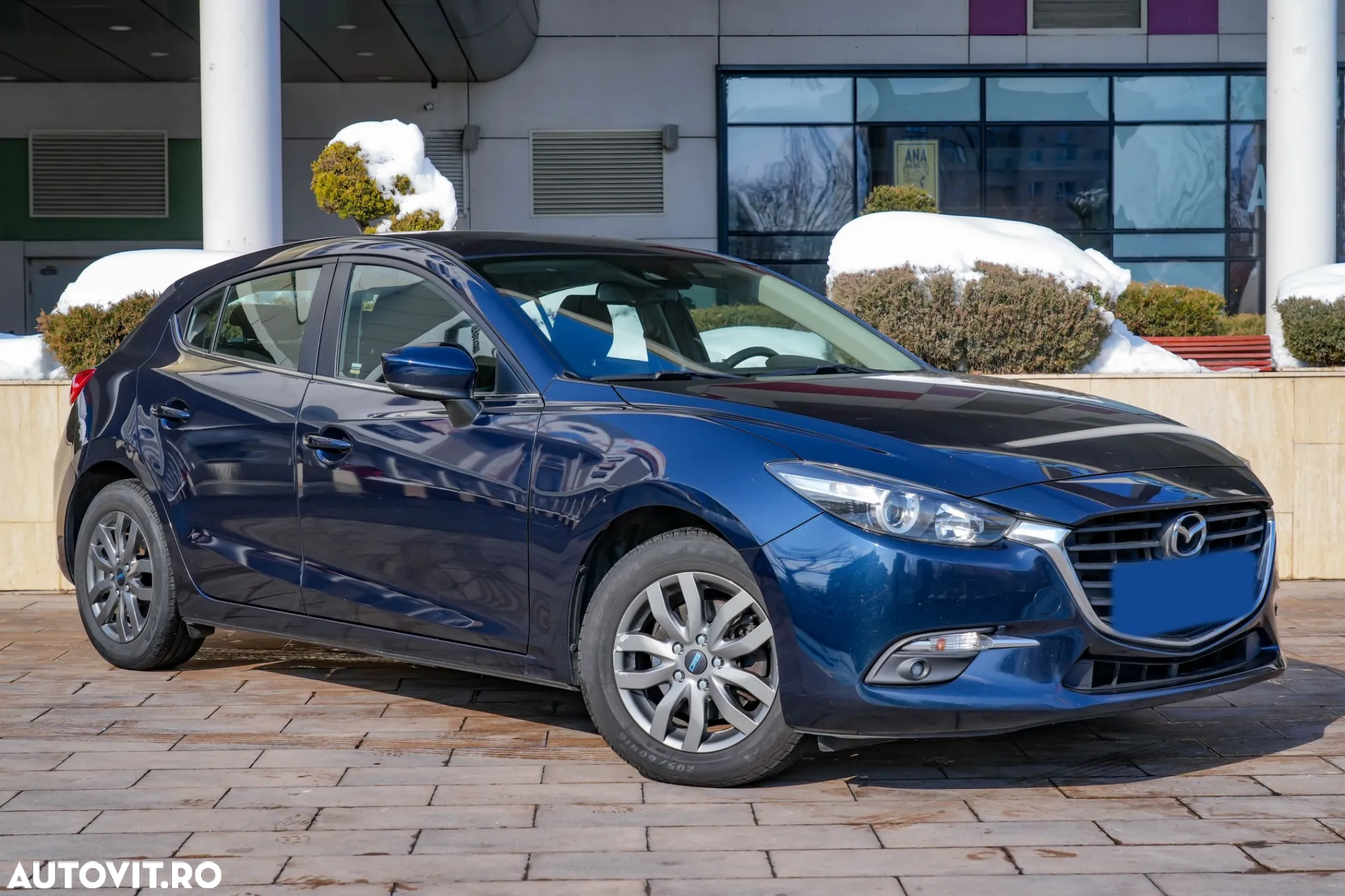 Mazda 3 SKYACTIV-G 120 Exclusive-Line - 2