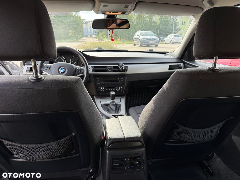 BMW Seria 3 330xd - 17