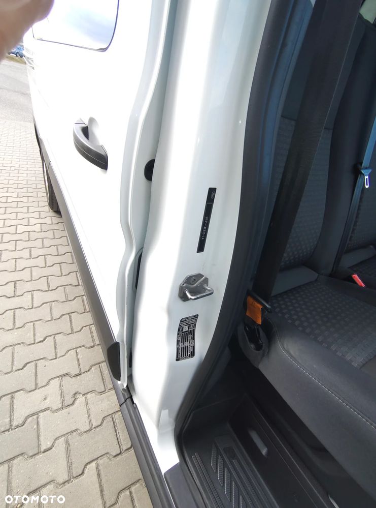 Ford Transit - 15