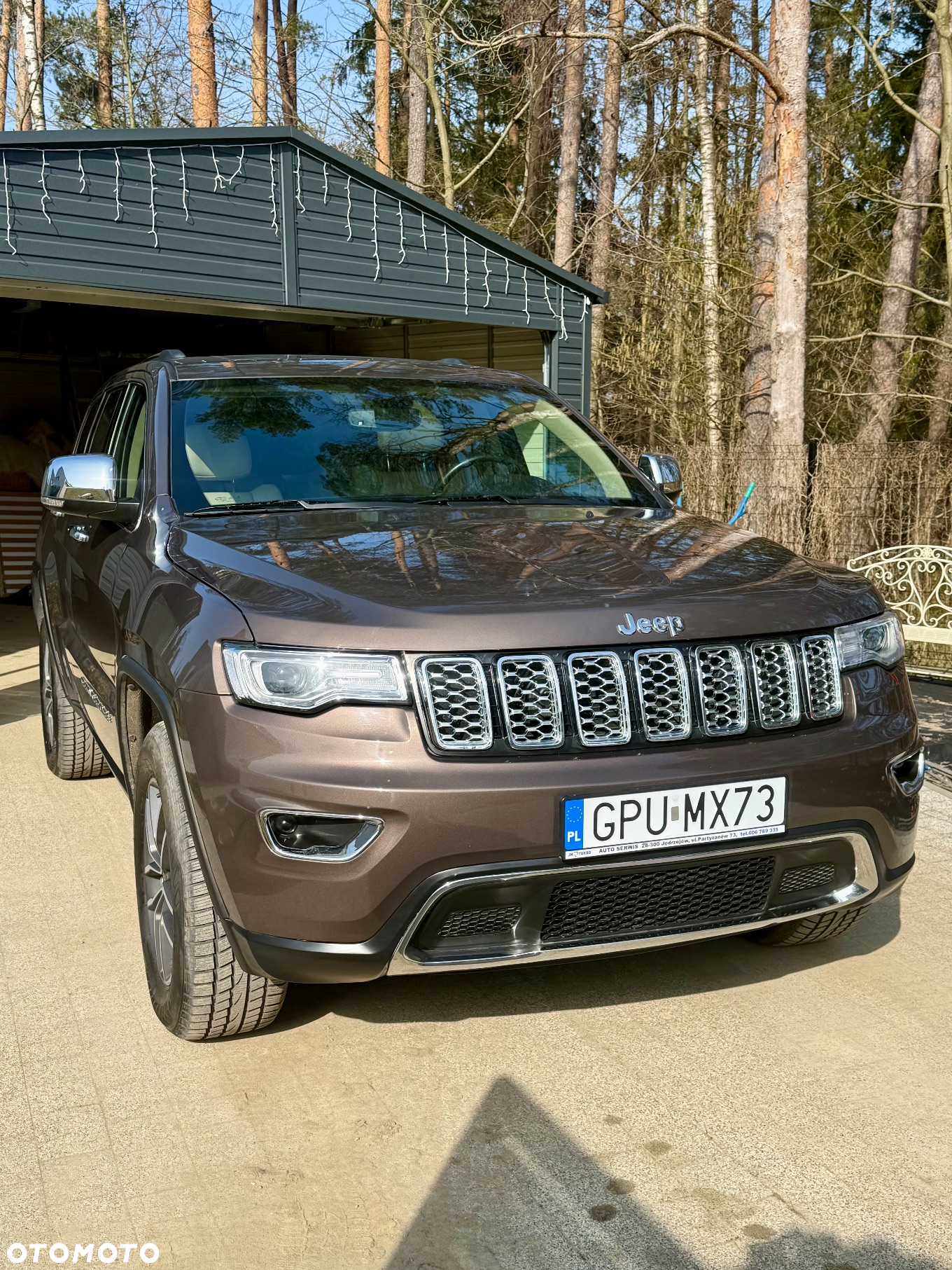 Jeep Grand Cherokee - 15