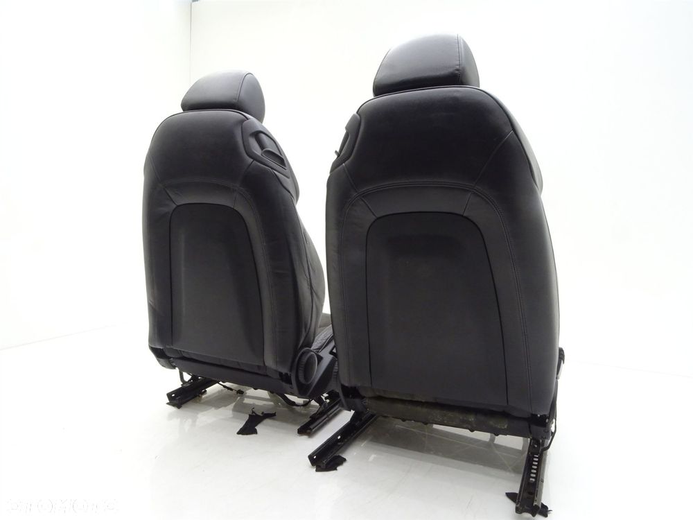 Komplet foteli kanapa tył tylna skóra fotel 8j0881105 audi tt 8j - 11