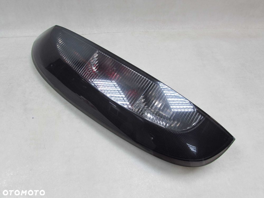 OPEL CORSA C 5D LAMPA TYL LEWA DYMIONA 89307491 24457235 VALEO 99-02 - 1