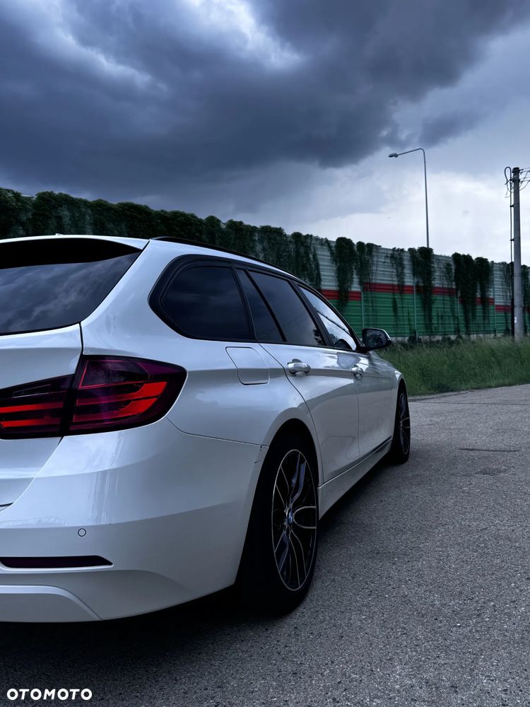 BMW Seria 3 318d - 12