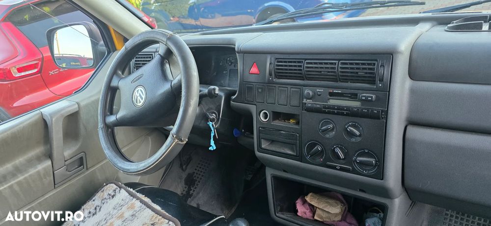 Volkswagen Transporter - 7