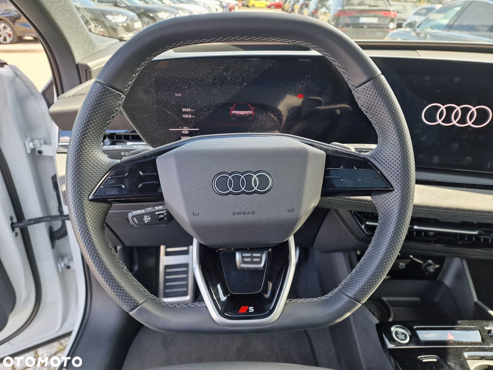 Audi Q6 e-tron - 15