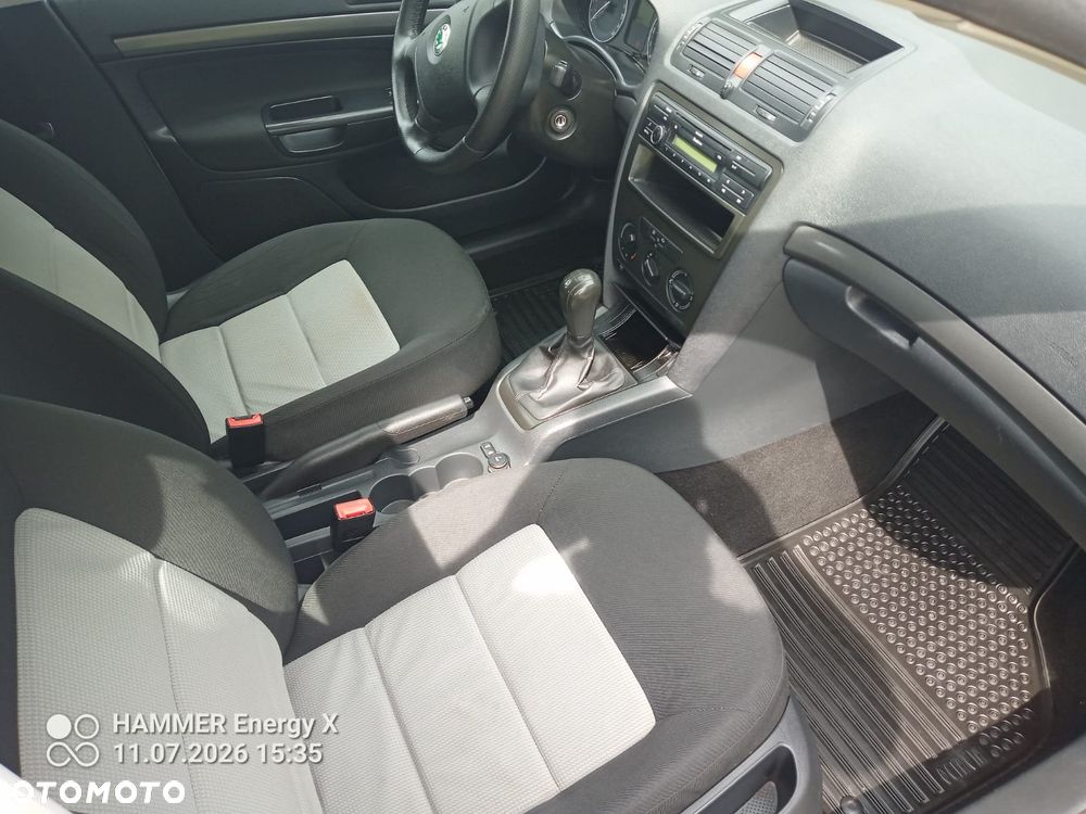 Skoda Octavia - 8