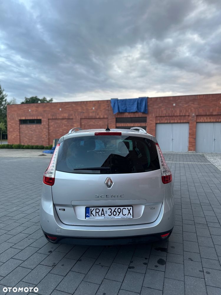 Renault Scenic ENERGY TCe 130 S&S Bose Edition - 12
