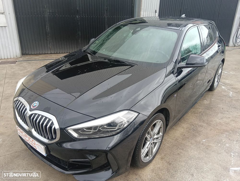 BMW 116 d Pack Desportivo M Auto - 23