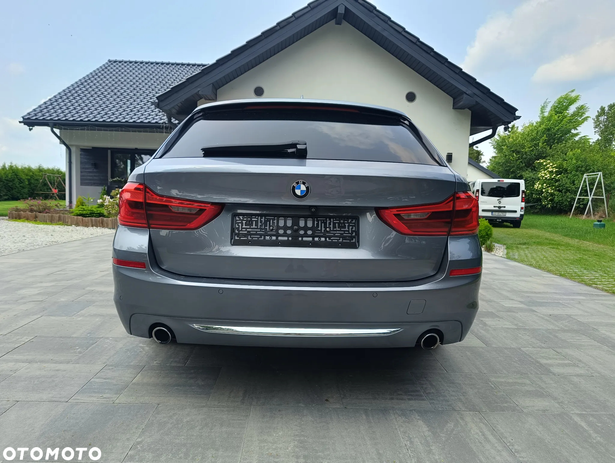 BMW Seria 5 525d Touring Luxury Line - 6
