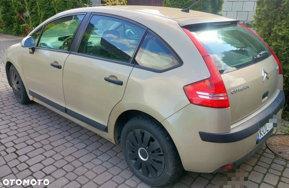 Citroën C4 1.4 16V SX - 12