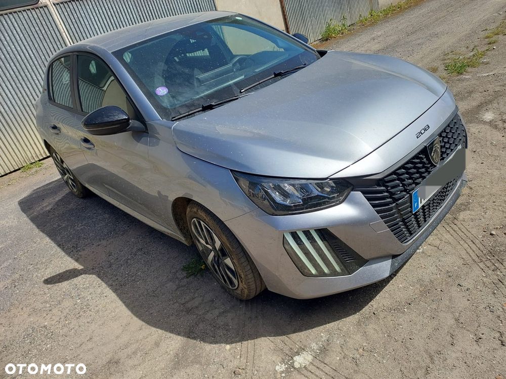 Peugeot 208 PureTech 100 Business - 7