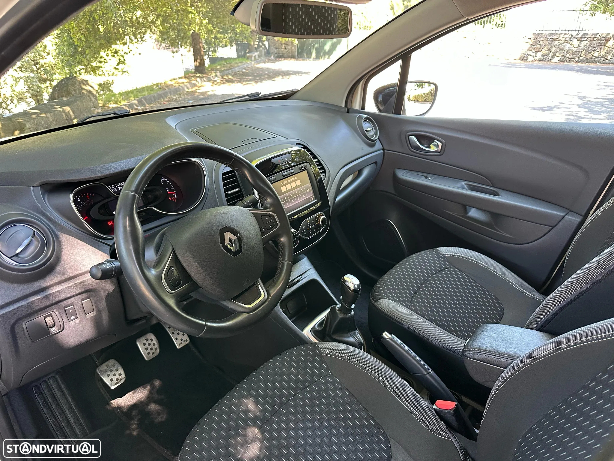 Renault Captur ENERGY dCi 110 Intens - 8