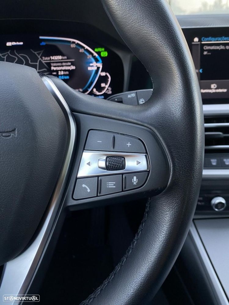 BMW 320 e Line Sport Auto - 19