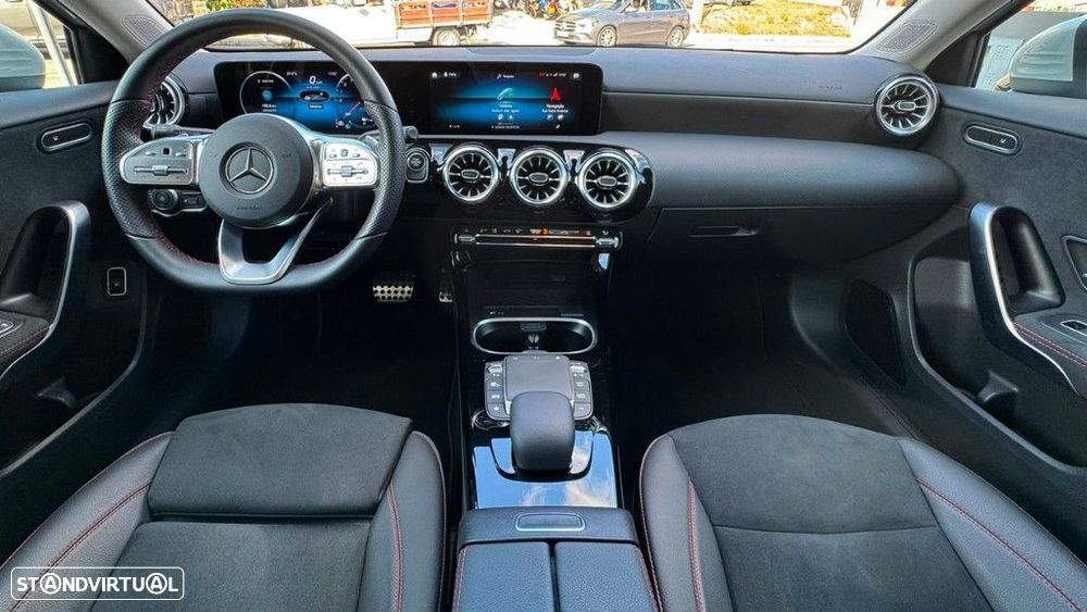 Mercedes-Benz A 250 e 8G-DCT AMG Line - 21