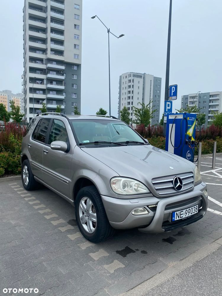Mercedes-Benz ML - 1