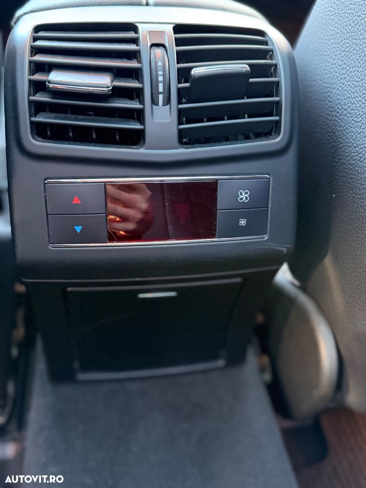 Mercedes-Benz E 250 BlueTEC 4Matic 7G-TRONIC Avantgarde - 24