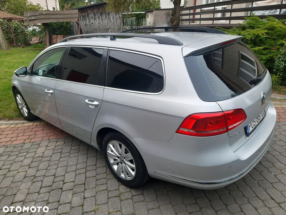 Volkswagen Passat 1.6 TDI Perfectline - 12