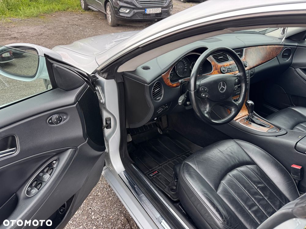 Mercedes-Benz CLS 350 - 24