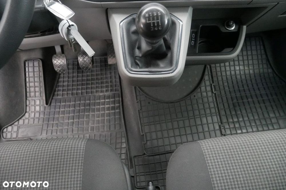 Volkswagen Transporter 2.0 Tdi 6-Biegowa 150KM 3400 - 11
