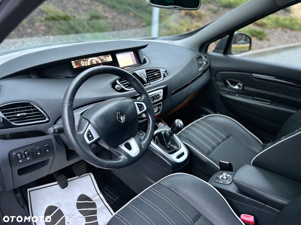 Renault Scenic Energy dCi 110 S&S Xmod Paris - 15