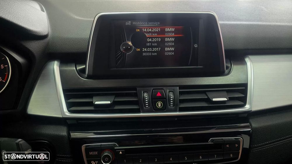 BMW 216 Active Tourer d Line Sport - 32